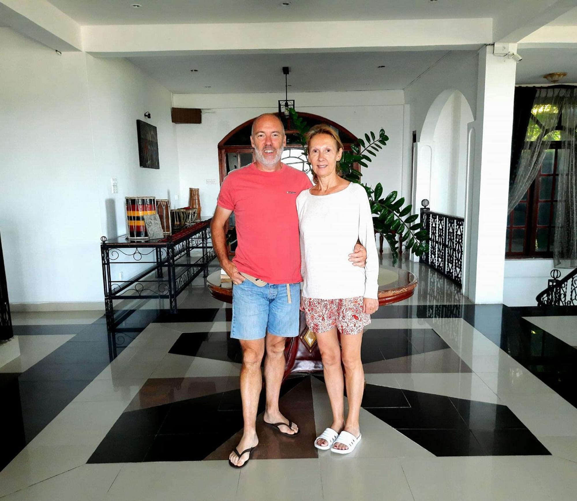 Hotel Ceylon Breeze Kandy Esterno foto